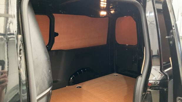 Vauxhall Combo LWB L2H1 Low Roof 2300 Pro Air Con Cam Nav Sensors EURO 6 8