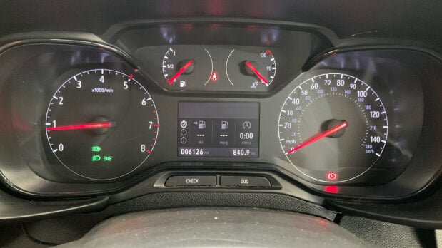 Vauxhall Combo LWB L2H1 Low Roof 2300 Pro Air Con Cam Nav Sensors EURO 6 10