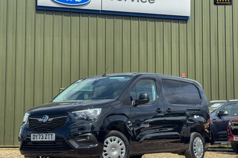 Vauxhall Combo LWB L2H1 Low Roof 2300 Pro Air Con Cam Nav Sensors EURO 6