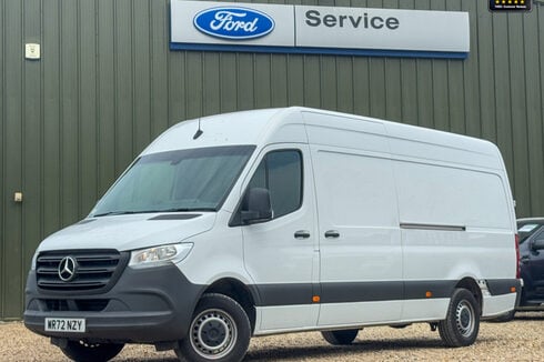 Mercedes-Benz Sprinter LWB L3H2 Medium Roof 315 Cdi Progressive EURO 6