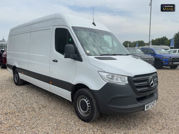 Mercedes-Benz Sprinter LWB L3H2 Medium Roof 315 Cdi Progressive EURO 6 4