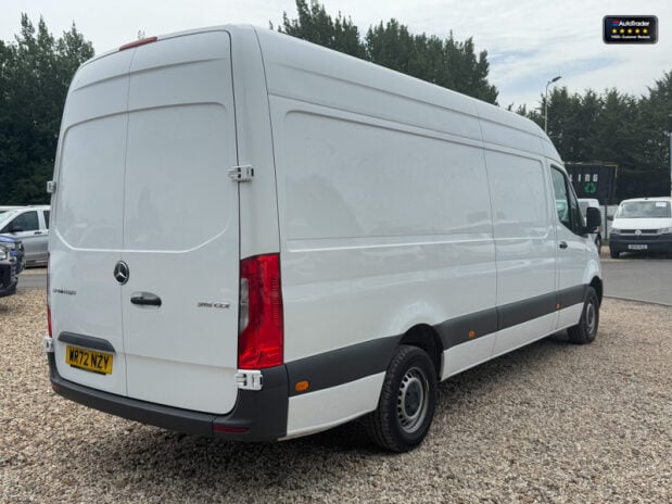Mercedes-Benz Sprinter LWB L3H2 Medium Roof 315 Cdi Progressive EURO 6 6