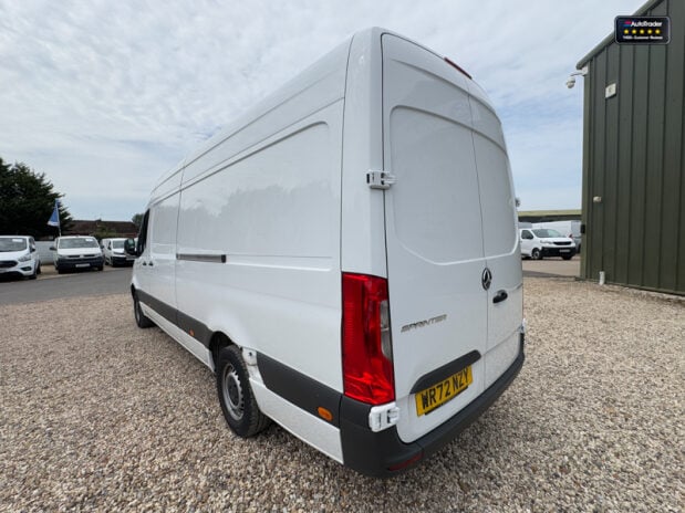 Mercedes-Benz Sprinter LWB L3H2 Medium Roof 315 Cdi Progressive EURO 6 10