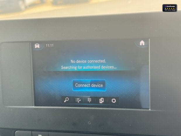 Mercedes-Benz Sprinter LWB L3H2 Medium Roof 315 Cdi Progressive EURO 6 24