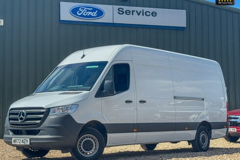 Mercedes-Benz Sprinter LWB L3H2 Medium Roof 315 Cdi Progressive EURO 6