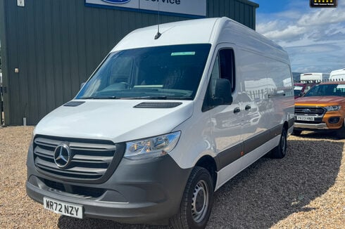 Mercedes-Benz Sprinter LWB L3H2 Medium Roof 315 Cdi Progressive EURO 6