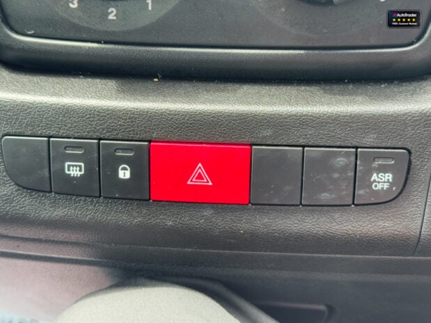 Citroen Relay LWB L3H2 [SOLD KH] Medium Roof Enterprise Bluehdi Air Con Sensors EURO 6 31