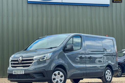 Renault Trafic SWB L1H1 Low Roof l28 Business Plus Air Con Sensors EURO 6