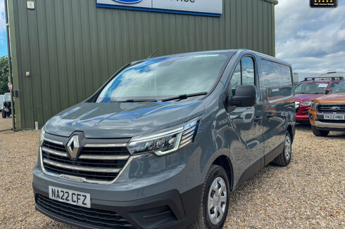 Renault Trafic SWB L1H1 Low Roof l28 Business Plus Air Con Sensors EURO 6