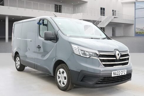 Renault Trafic SWB L1H1 Low Roof l28 Business Plus Air Con Sensors EURO 6