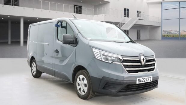 Renault Trafic SWB L1H1 Low Roof l28 Business Plus Air Con Sensors EURO 6 2