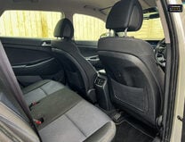 Hyundai TUCSON 1.6 GDi Blue Drive SE Nav SUV 5dr Petrol Manual Euro 6 (s/s) (132 ps) 10