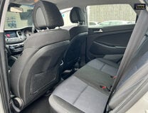 Hyundai TUCSON 1.6 GDi Blue Drive SE Nav SUV 5dr Petrol Manual Euro 6 (s/s) (132 ps) 12