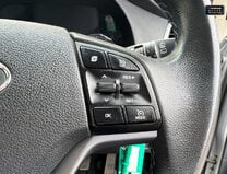 Hyundai TUCSON 1.6 GDi Blue Drive SE Nav SUV 5dr Petrol Manual Euro 6 (s/s) (132 ps) 21