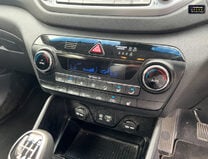 Hyundai TUCSON 1.6 GDi Blue Drive SE Nav SUV 5dr Petrol Manual Euro 6 (s/s) (132 ps) 26