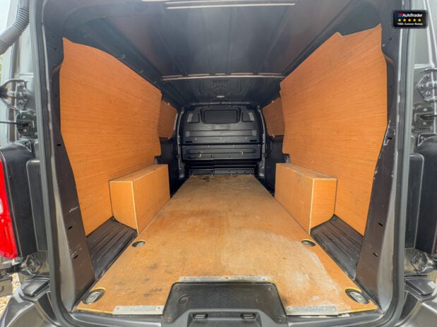 Vauxhall Vivaro LWB L2H1 [SOLD MT] Low Roof F3100 Pro Air Con Nav Sensors EURO 6 9