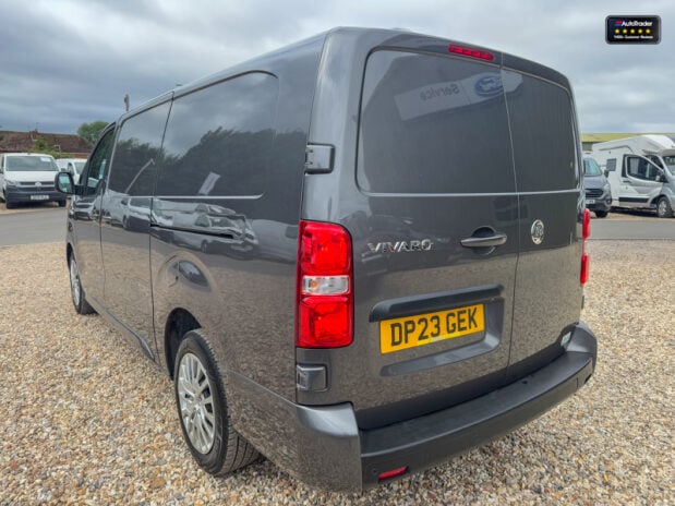 Vauxhall Vivaro LWB L2H1 [SOLD MT] Low Roof F3100 Pro Air Con Nav Sensors EURO 6 10