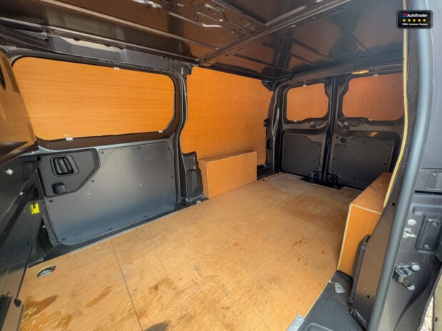 Vauxhall Vivaro LWB L2H1 [SOLD MT] Low Roof F3100 Pro Air Con Nav Sensors EURO 6 11