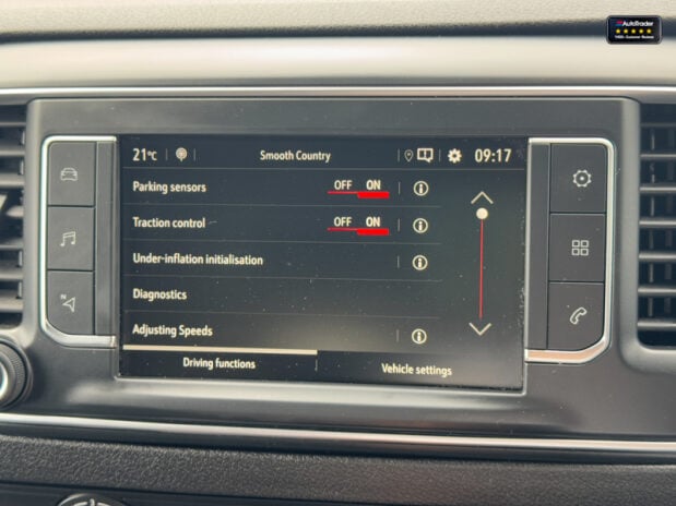 Vauxhall Vivaro LWB L2H1 [SOLD MT] Low Roof F3100 Pro Air Con Nav Sensors EURO 6 24