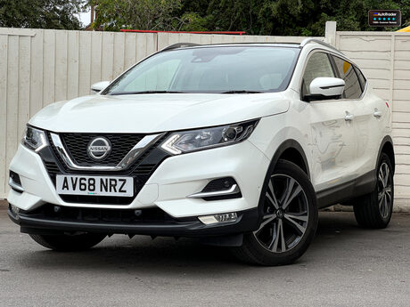 Nissan Qashqai 1.3 DIG-T N-Connecta SUV 5dr Petrol Manual Euro 6 (s/s) (140 ps)