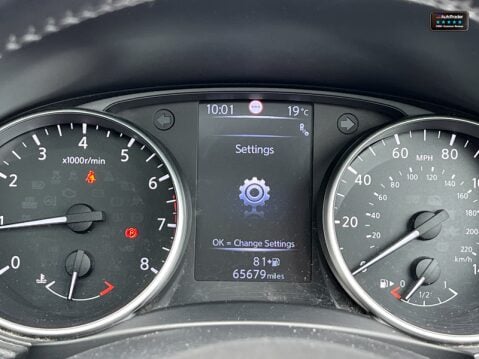 Nissan Qashqai Sold 1.3 DIG-T N-Connecta SUV 5dr Petrol Manual Euro 6 (s/s) (140 ps) 23