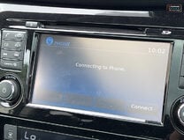 Nissan Qashqai Sold 1.3 DIG-T N-Connecta SUV 5dr Petrol Manual Euro 6 (s/s) (140 ps) 30
