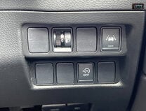 Nissan Qashqai Sold 1.3 DIG-T N-Connecta SUV 5dr Petrol Manual Euro 6 (s/s) (140 ps) 36