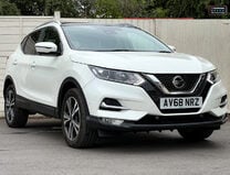 Nissan Qashqai Sold 1.3 DIG-T N-Connecta SUV 5dr Petrol Manual Euro 6 (s/s) (140 ps) 3