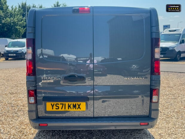 Renault Trafic LWB L2H1 Black Edition Energy Air Con Alloys Cam Nav Sensors EURO 6 NO VAT 7