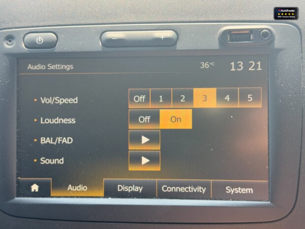 Renault Trafic LWB L2H1 Black Edition Energy Air Con Alloys Cam Nav Sensors EURO 6 NO VAT 31