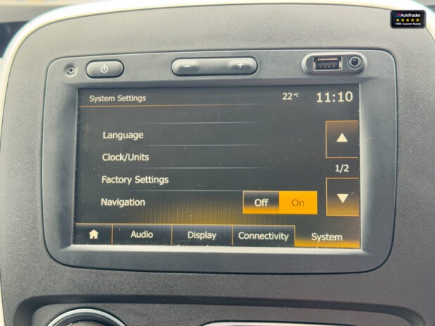 Renault Trafic LWB L2H1 [SOLD KH] Black Edition Energy Air Con Alloys Cam Nav Sensors EURO 34