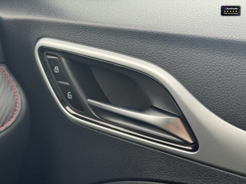 MG ZS (Sold) 72.6kWh Trophy Connect Long Range SUV 5dr Electric Auto (156 ps) 19