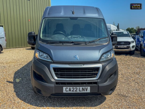 Peugeot Boxer LWB L3H2 Medium Roof Bluehdi 335 Professional Air Con Cruise Nav EURO 6 3