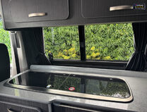 Volkswagen Transporter (Sold) 4 Berth|5 Belt|Doube Gas Hob|Sink|Awning 9