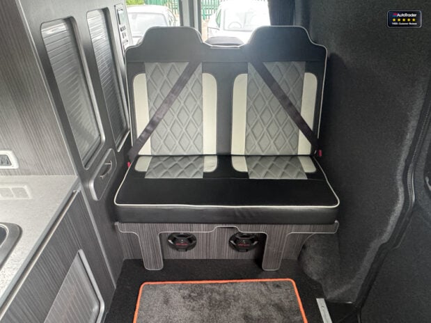 Volkswagen Transporter (Sold) 4 Berth|5 Belt|Doube Gas Hob|Sink|Awning 19