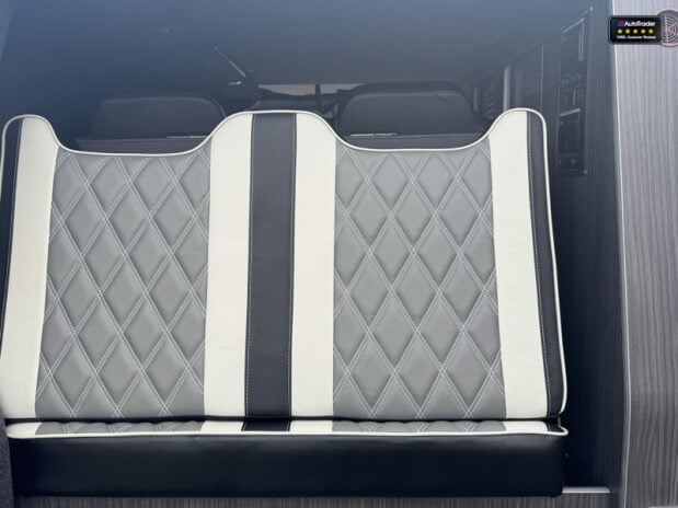 Volkswagen Transporter (Sold) 4 Berth|5 Belt|Doube Gas Hob|Sink|Awning 21