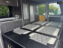 Volkswagen Transporter (Sold) 4 Berth|5 Belt|Doube Gas Hob|Sink|Awning 23