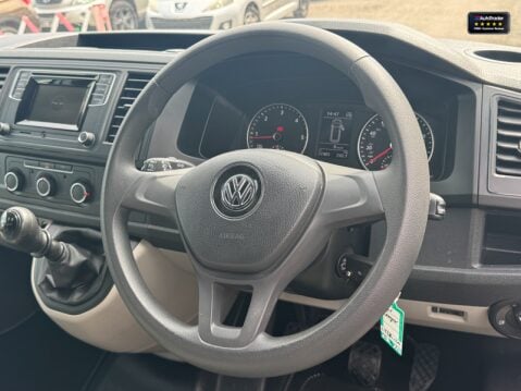 Volkswagen Transporter (Sold) 4 Berth|5 Belt|Doube Gas Hob|Sink|Awning 26