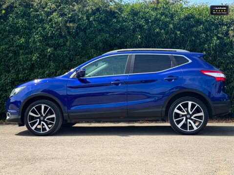 Nissan Qashqai (Sold) 1.5 dCi Tekna SUV 5dr Diesel Manual 2WD Euro 6 (s/ 5