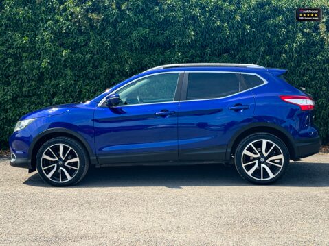 Nissan Qashqai (Sold) 1.5 dCi Tekna SUV 5dr Diesel Manual 2WD Euro 6 (s/ 37