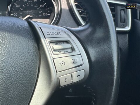 Nissan Qashqai (Sold) 1.5 dCi Tekna SUV 5dr Diesel Manual 2WD Euro 6 (s/ 14