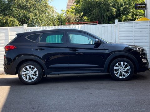 Hyundai TUCSON 1.6 CRDi MHEV SE Nav SUV 5dr Diesel Hybrid Manual Euro 6 (s/s) (115 ps) 5