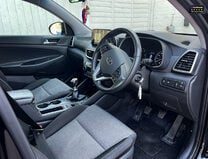 Hyundai TUCSON 1.6 CRDi MHEV SE Nav SUV 5dr Diesel Hybrid Manual Euro 6 (s/s) (115 ps) 10