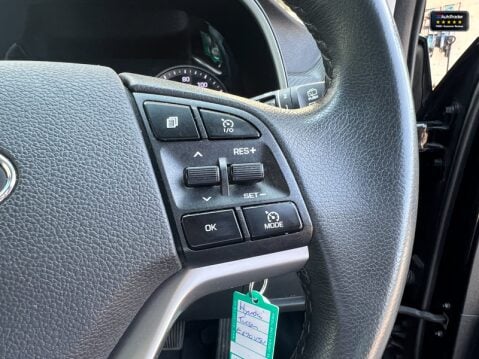 Hyundai TUCSON 1.6 CRDi MHEV SE Nav SUV 5dr Diesel Hybrid Manual Euro 6 (s/s) (115 ps) 21