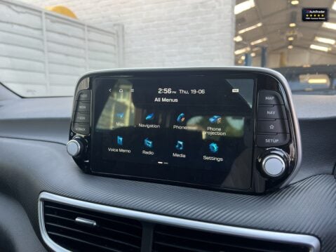 Hyundai TUCSON 1.6 CRDi MHEV SE Nav SUV 5dr Diesel Hybrid Manual Euro 6 (s/s) (115 ps) 25
