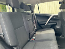 Toyota Rav 4 2.5 VVT-h Icon Tech SUV 5dr Petrol Hybrid CVT Euro 6 (s/s) (197 ps) 11
