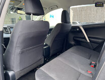 Toyota Rav 4 2.5 VVT-h Icon Tech SUV 5dr Petrol Hybrid CVT Euro 6 (s/s) (197 ps) 12