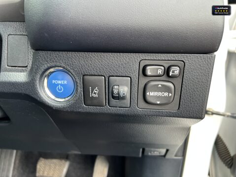 Toyota Rav 4 2.5 VVT-h Icon Tech SUV 5dr Petrol Hybrid CVT Euro 6 (s/s) (197 ps) 23
