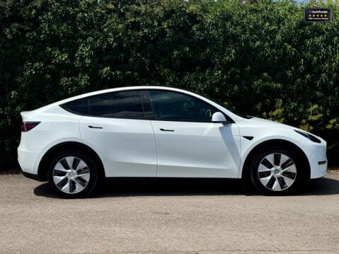 Tesla Model Y (Dual Motor) Long Range SUV 5dr Electric Auto 4WDE (384 bhp) 33