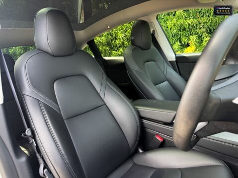 Tesla Model Y (Dual Motor) Long Range SUV 5dr Electric Auto 4WDE (384 bhp) 10